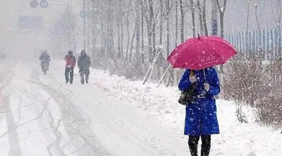 北方雨雪天上線(xiàn)！雨雪天使用衣物烘干機(jī)烘衣的好處
